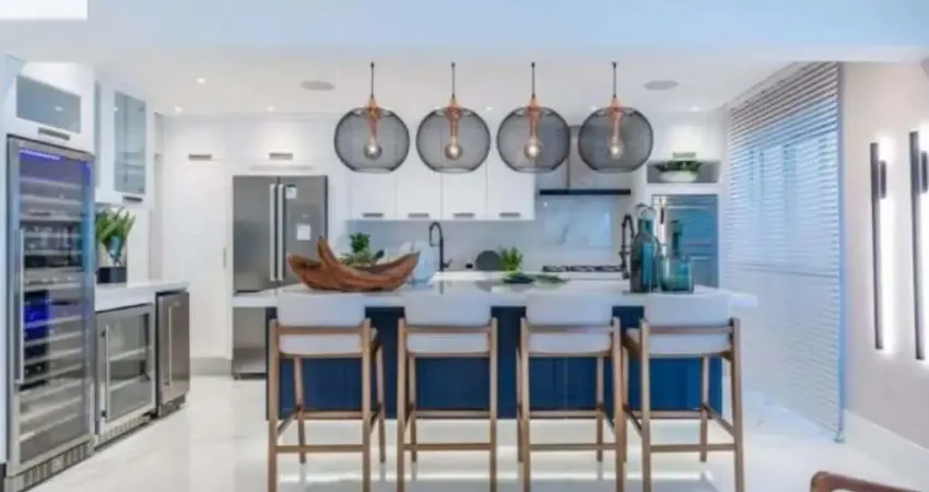 Vende-se luxuoso apartamento de 3 dormitórios/5 wc/3 vagas/cozinha americana na Vila Rica/Santos