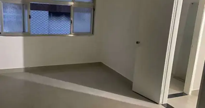 Vende-se apartamento de 1 dorm/sala/cozinha/wc/vaga de garagem no centro de sv/sp