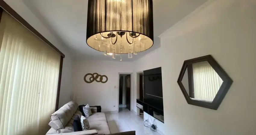 Aluga-se apartamento de 2 dormitórios/ 1 suite/ Garagem Fechada / Embaré / Santos