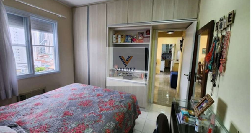 Vende-se apartamento de 2 dormitórios/ Garagem Fechada/ Ponta da Praia/ Santos