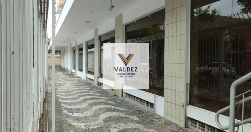 Vende-se ou aluga loja comercial com mezzanino e 1º andar/boqueirão/santos/sp
