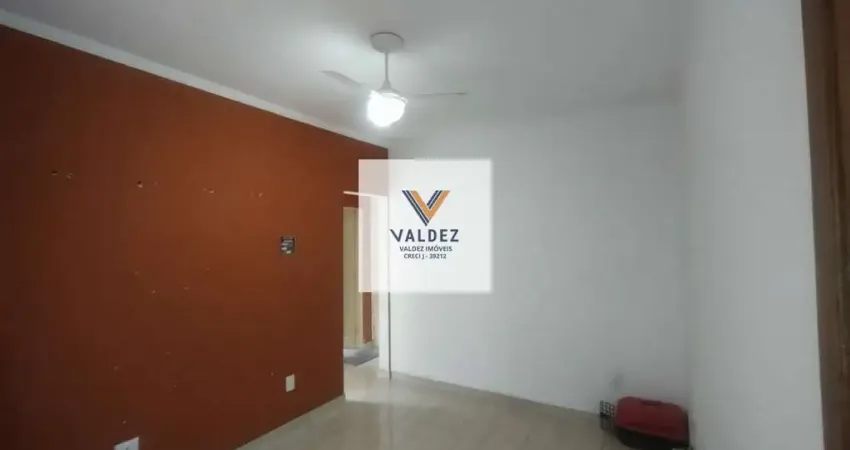 Vende-se apto de 2 dorm/sala/cozinha/wc social em são vicente