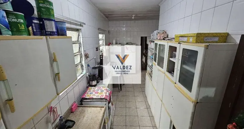 Vende-se casa (300 m²) de 5 dorm/sala/cozinha/wc social + wc externo/garagem p/ 4 carros