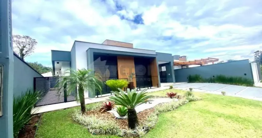 Casa de condomínio com 4 quartos, 220m², à venda em Caraguatatuba, Mar Verde