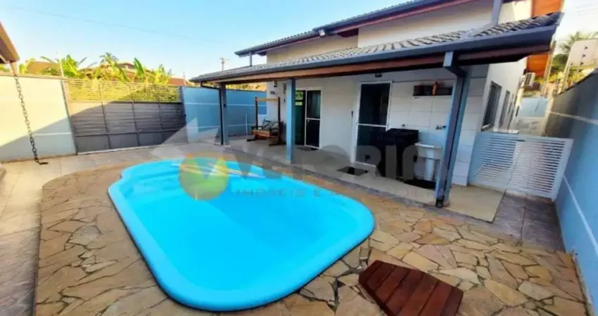 Casa com 3 quartos, 132m², à venda em Caraguatatuba, Massaguaçu