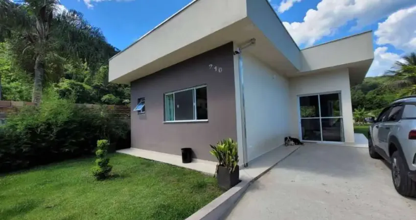 Casa de condomínio com 3 quartos, 110m², à venda em Caraguatatuba, Massaguaçu