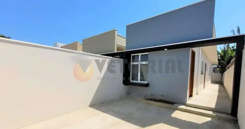 Casa com 2 quartos, 60m², à venda em Caraguatatuba, Balneário dos Golfinhos