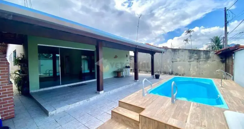 Casa com 3 quartos, 222m², à venda em Caraguatatuba, Indaiá
