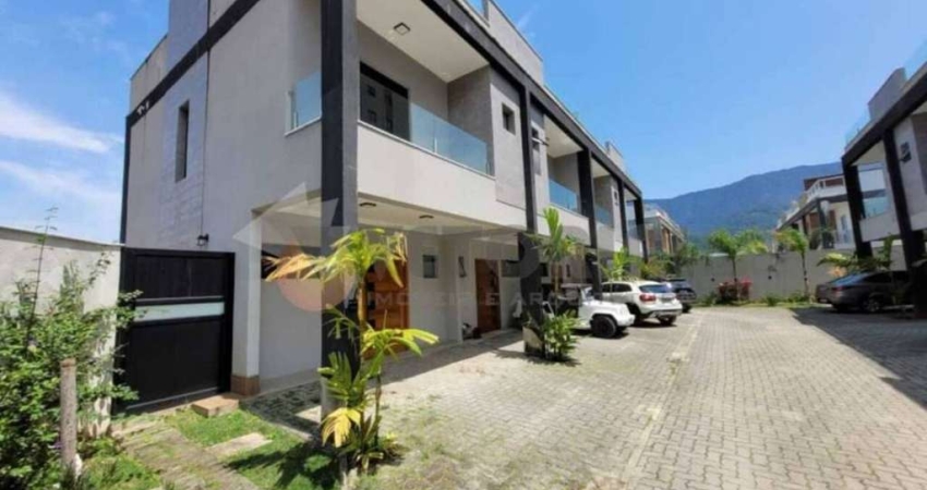 Sobrado à venda em Caraguatatuba, Massaguaçu, com 2 quartos, 91m²