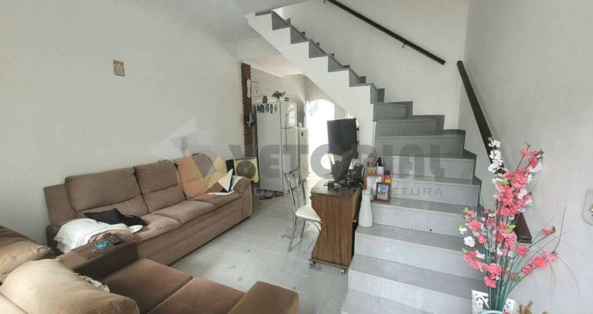Sobrado à venda em Caraguatatuba, Prainha, com 2 quartos, 69m²