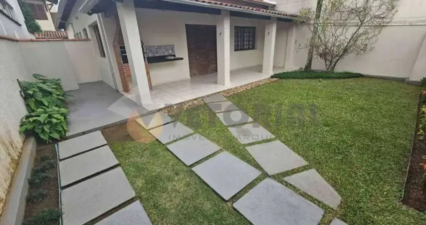 Casa à venda em Caraguatatuba, Capricórnio, com 3 quartos, 131m²