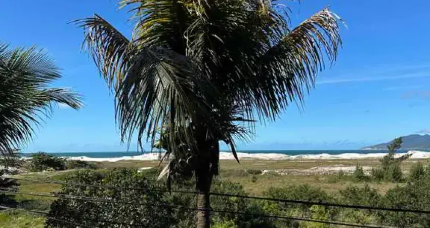 R$550.000 - apartamento pé na areia, 2 quartos, 01 suíte, braga, cabo frio/rj