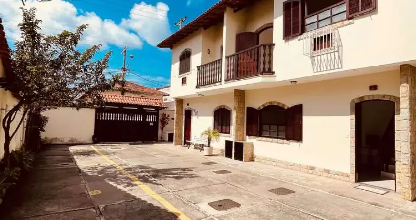 R$410 mil casa em condomínio à venda, 3 quartos, 1 suíte, palmeiras, cabo frio, rj