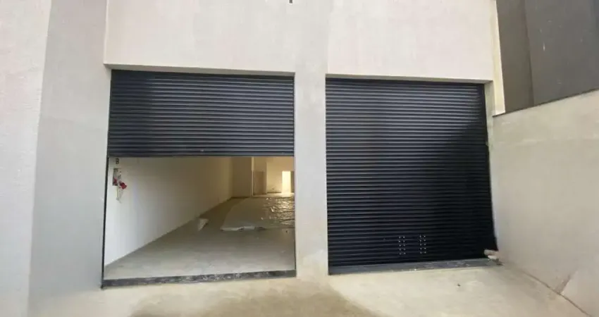 R$ 9.500, loja com 150m2 para locação na av. henrique terra/cabo frio, rj