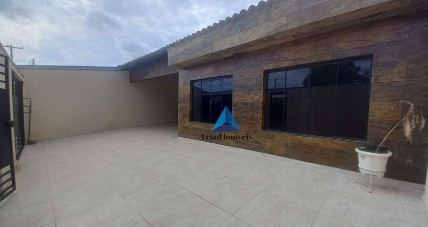 Casa com 3 dormitórios, 210 m² - venda por R$ 900.000,00 ou aluguel por R$ 4.000,00/mês - Parque Residencial Jacira III - Santa Bárbara D'Oeste/SP