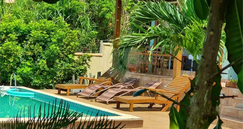 Casa com 4 quartos para locação em Praia Rasa - RJ