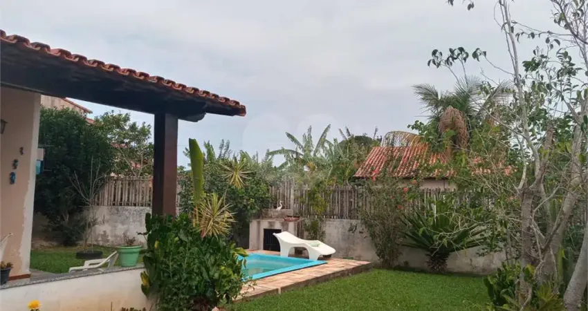 Casa com 3 quartos à venda em Jardim Arco Íris - RJ