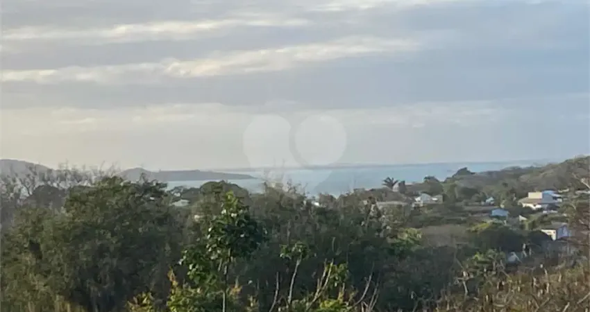 Terreno à venda na Ferradurinha, Armação dos Búzios 