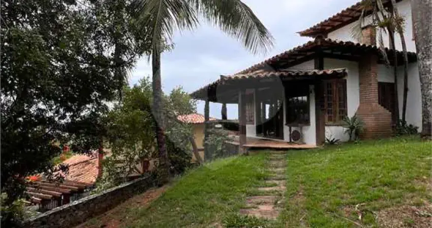 Terreno em condomínio fechado à venda na Ferradurinha, Armação dos Búzios 