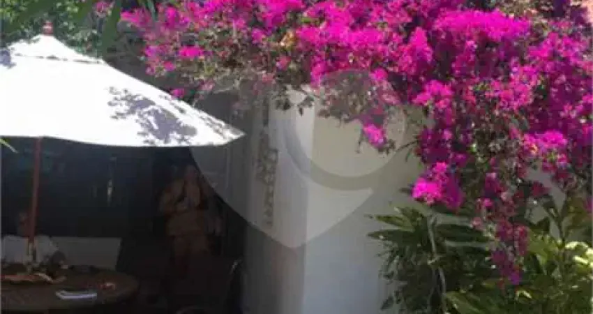 Terreno em condomínio fechado à venda na Marina, Armação dos Búzios 