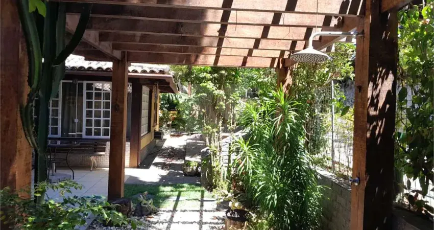 Terreno em condomínio fechado à venda na Ferradura, Armação dos Búzios 