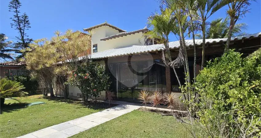 Terreno em condomínio fechado à venda na Praia Rasa, Armação dos Búzios