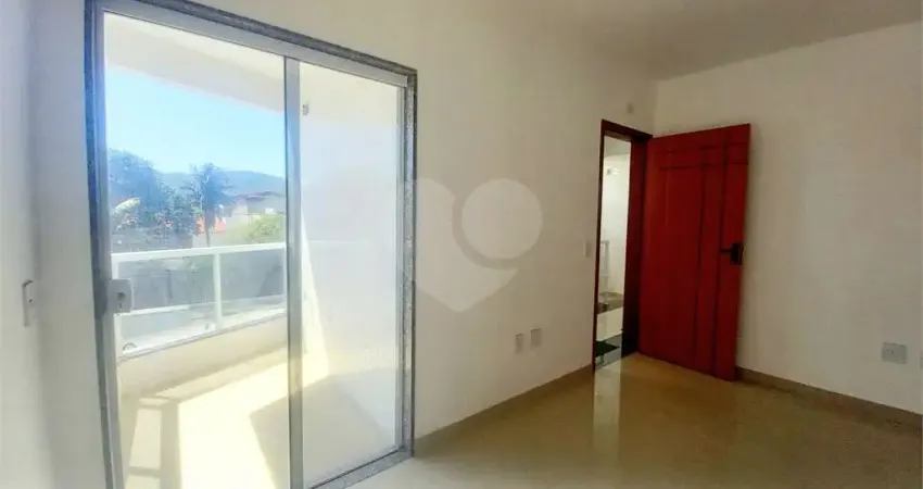Apartamento com 2 quartos à venda no Fluminense, São Pedro da Aldeia
