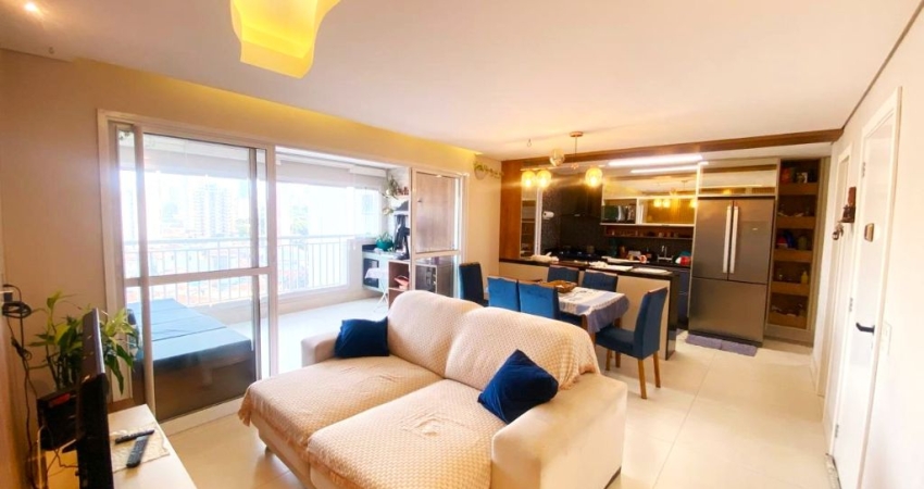 Excelente apartamento à venda, com 106 m2, localizado no Parque São Jorge, possui 03 suítes, conceito aberto, varanda gourmet, móveis planejados, 02 vagas de garagem.