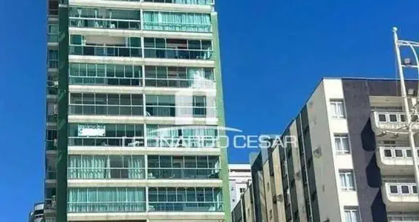 Apartamento frente mar a venda em Balneário Camboriú