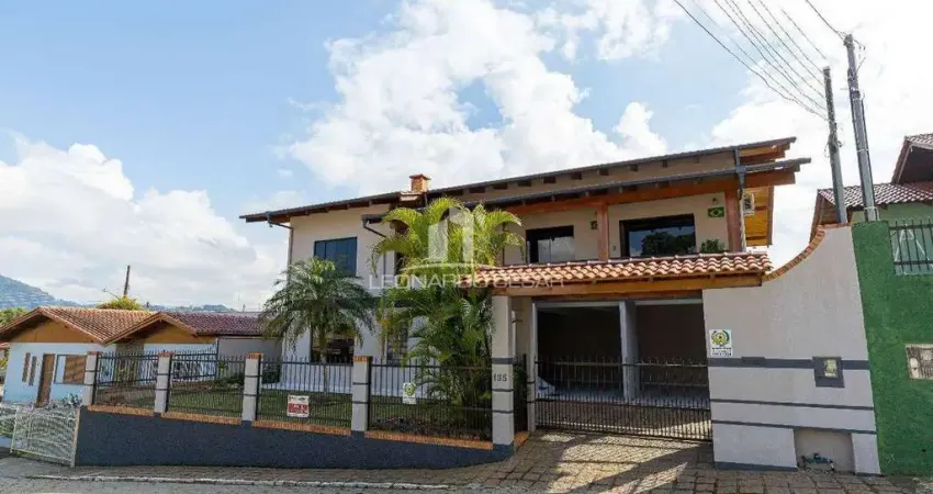 Casa com 4 quartos à venda na Rua Leandro Dellagiustina, SN, Eugênio Schneider, Rio do Sul