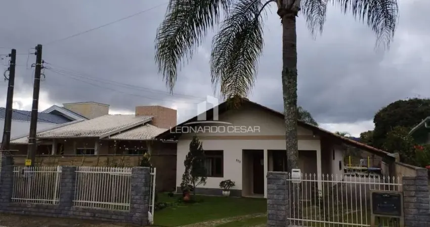 Casa com 3 quartos à venda na Estrada do Acre, 873, Laranjeiras, Rio do Sul