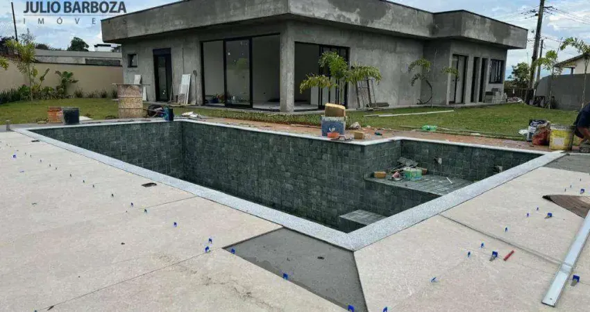Casa com piscina 4 suítes 1 master  à venda, 281 m² por R$ 2.500.000 - Condomínio Residencial Shamballa III - Atibaia/SP