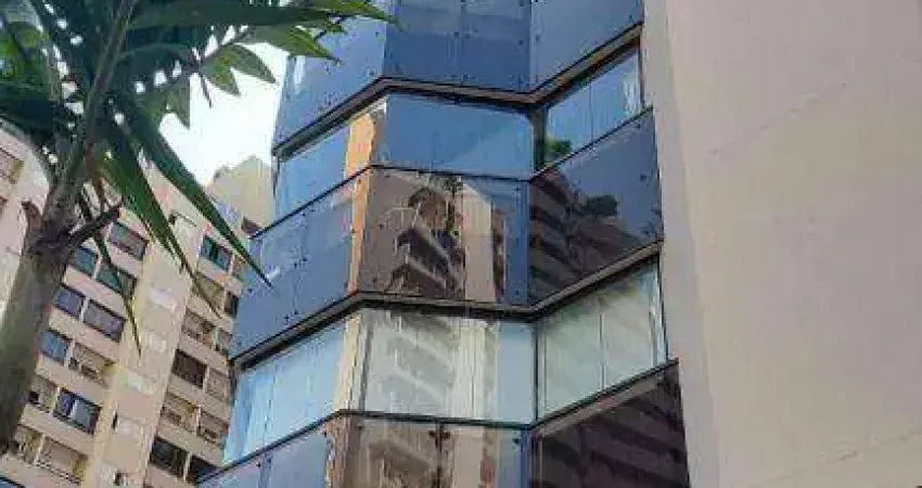 Apartamento com 3 quartos para alugar na Rua Tuim, Moema, São Paulo