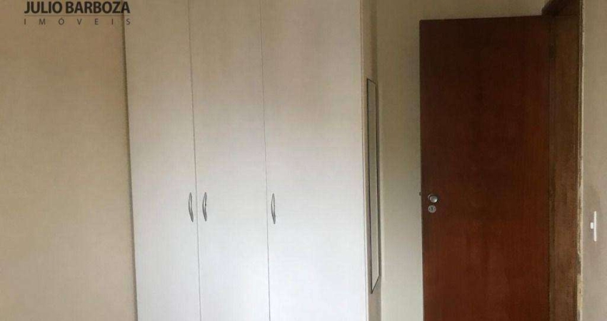 Apartamento em Moema, com 1 dormitório, 1 vaga de garagem