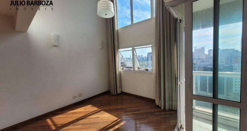 Duplex modernizado, com 2 dormitórios, 2 vagas em Moema pássaros