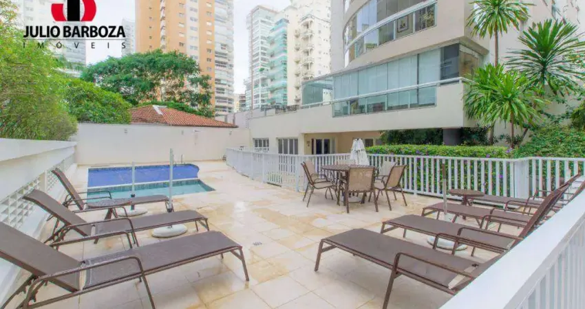 Apartamento em Moema pássaros, prédio semi novo, 16 anos, com 3 suítes, 124m², 3 vagas de garagem, varandas, predio
