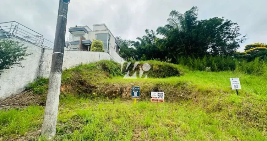 Terreno à venda na Rua dos Gaviões, 1, Pedra Branca, Palhoça