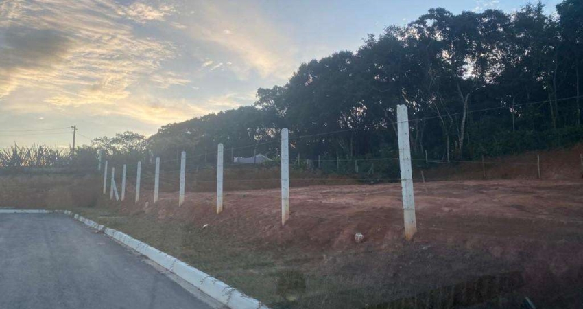 Terreno à venda na Rua Antônio Jovita Duarte, 1, Forquilhas, São José