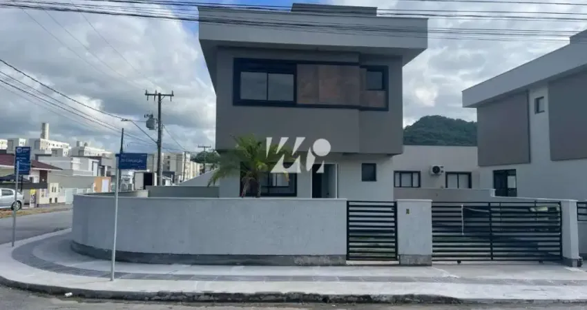 Casa com 3 quartos à venda na Rua dos Imigrantes, 00, Bela Vista, Palhoça