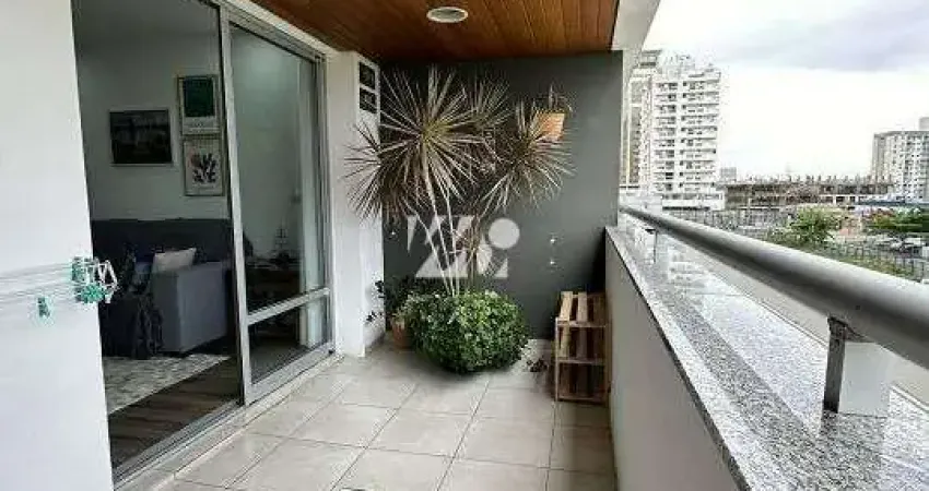 Apartamento no Pagani - 2 Dormitórios Sendo 1 Suíte no Pagani