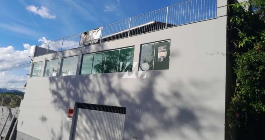 Apartamento 1 quarto, com churrasqueira e vaga de garagem