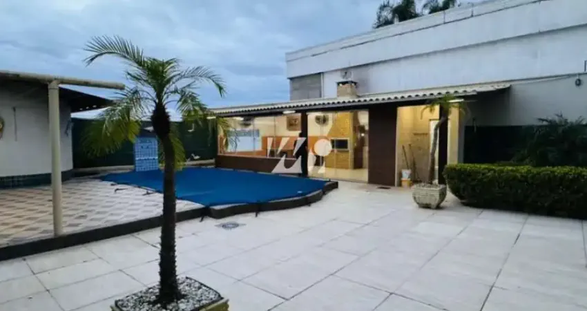 Casa com 4 Dormitórios / Centro Histórico de São José