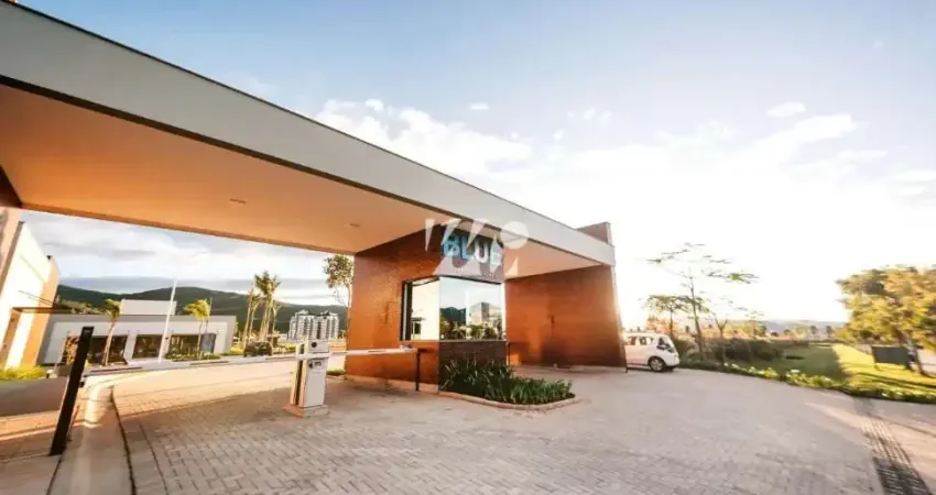 Terreno à venda na Avenida Deltaville, 301, Beira Rio, Biguaçu