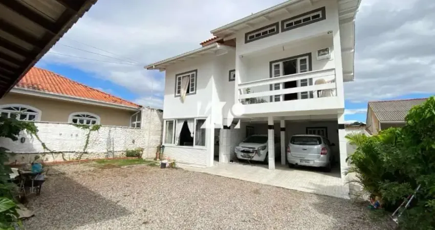 Casa com 4 quartos à venda na Rua Dezesseis de Julho, 172, Caminho Novo, Palhoça