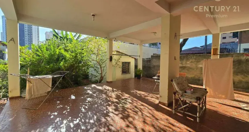 Casa com 3 quartos à venda na Rua Bernardino de Campos, 708, Alto, Piracicaba