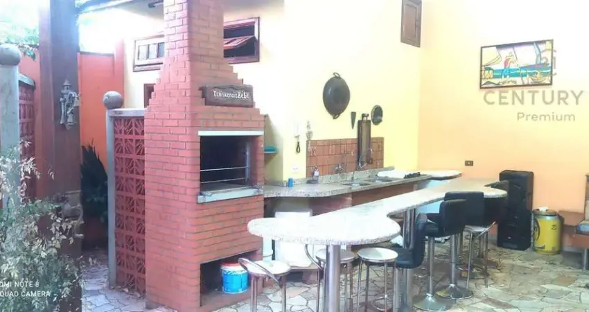 Casa com 3 quartos para alugar na Rua Cristiano Cleopath, 1415, Alto, Piracicaba