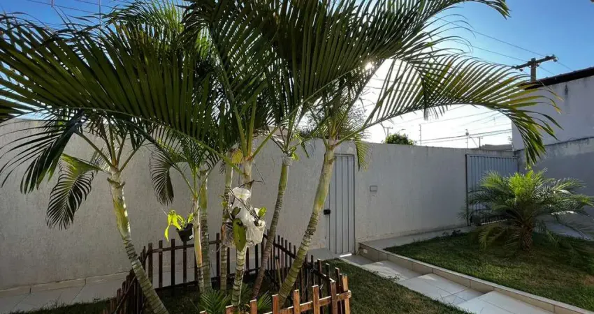 Casa com 4 quartos à venda na Rua Ângelo Vicentini, 1, Santa Mônica, Londrina