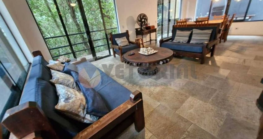 Sobrado com 5 dormitórios à venda, 240 m² por R$ 1.600.000,00 - Guaecá - São Sebastião/SP
