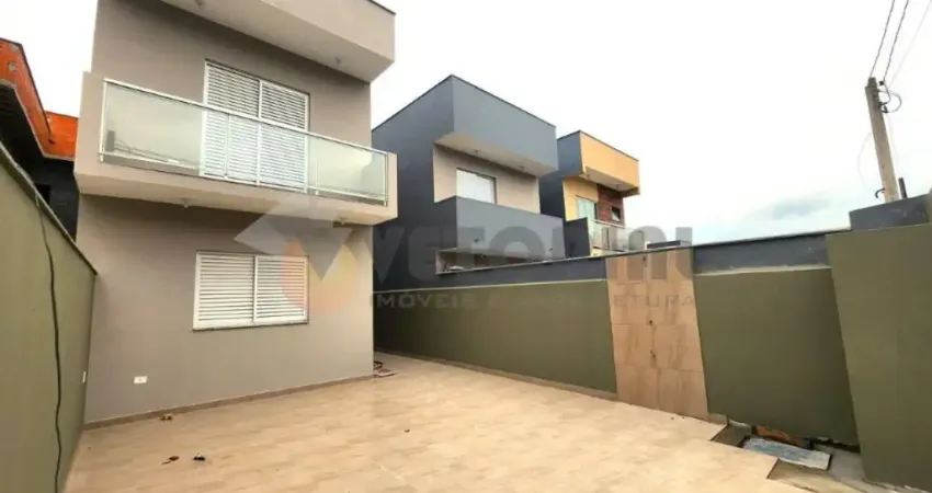 Sobrado com 3 dormitórios à venda, 138 m² por R$ 980.000,00 - P Cruz - São Sebastião/SP