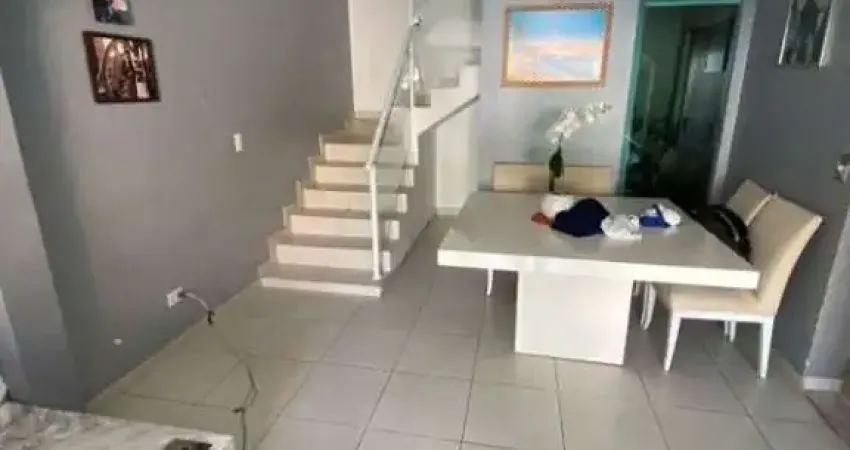Sobrado com 3 dormitórios à venda, 200 m² por R$ 850.000,00 - Vila Nivi - São Pa